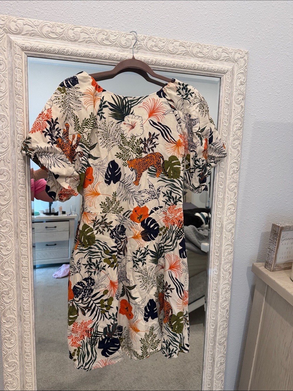 New Tropical Floral & Leopard Print Puff Sleeve Dress - Cream Base